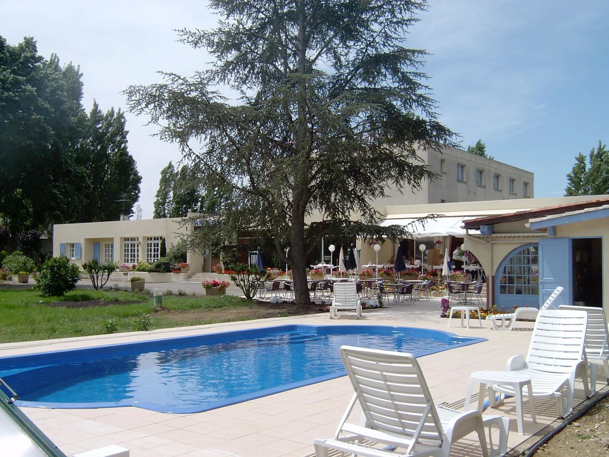 Logis & Restaurant Le 3* Fleurance
